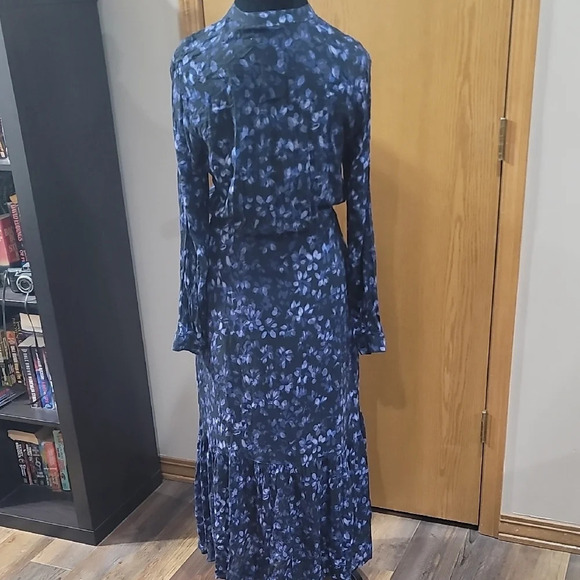 Bella Dahl Long Sleeve Blue Patterned Dress - Picture 6 of 8